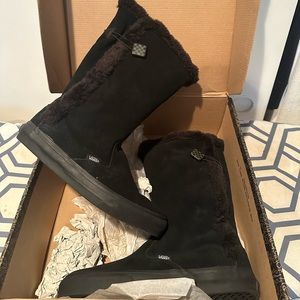 Vans Dasan Sneaker Boots Womens Size 9 Fur